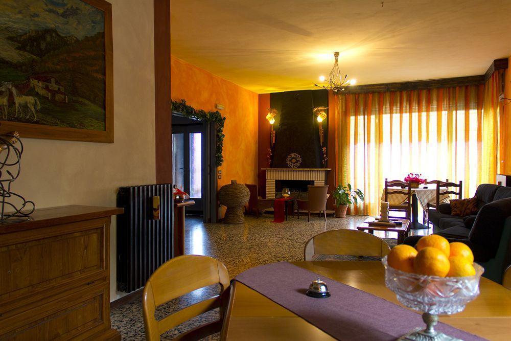Guest House Villa De Ros Salo Exterior photo