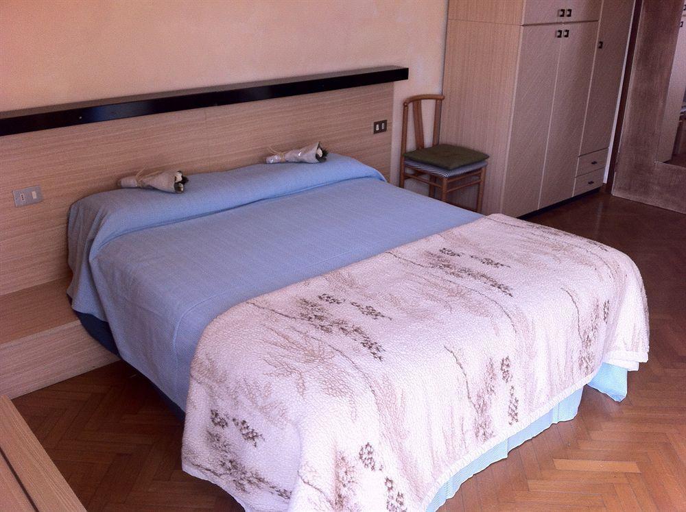 Guest House Villa De Ros Salo Exterior photo