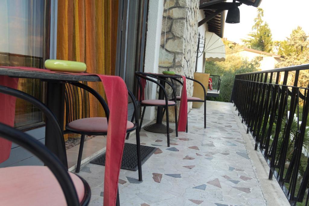 Guest House Villa De Ros Salo Exterior photo